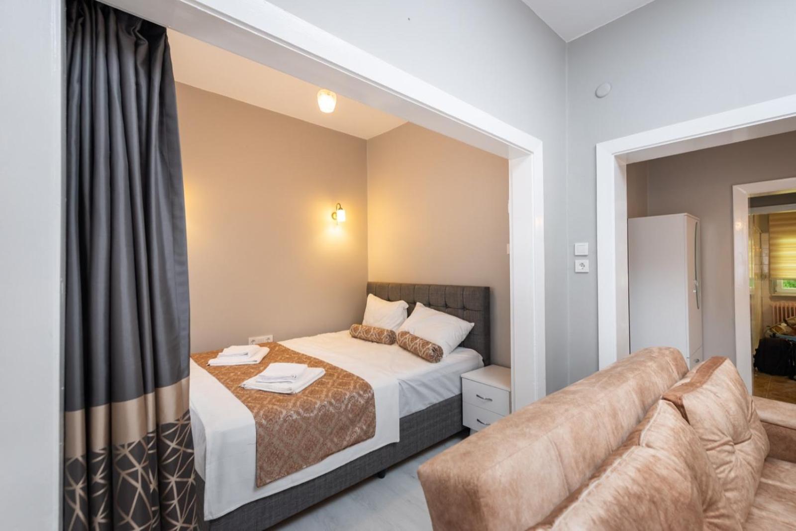 Galley Port Hotel — Photos 2